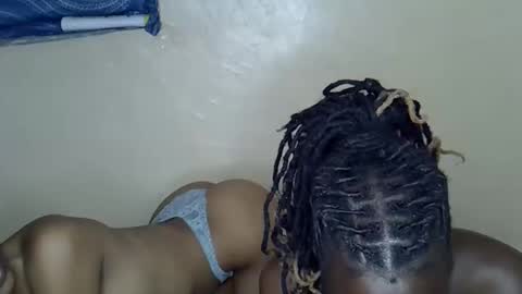 sweetlily_30 online show from 30, 9, 2025