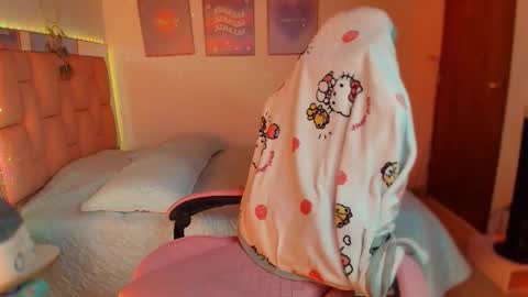 SweetLune online show from 10, 2, 2026