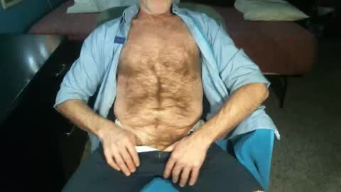 Snapshot of sweetman4a chatting on 18, 12, 2025 Michael online show from 18, 12, 2025