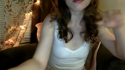 Snapshot of sweetmarie223 chatting on 27, 4, 2026 sweetmarie223 online show from 27, 4, 2026