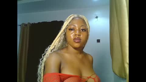 Snapshot of sweetmila9 chatting on 29, 5, 2026 sweetmila9 online show from 29, 5, 2026