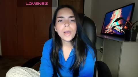 Snapshot of sweetmysterious18 chatting on 15, 9, 2025 Sweet Mysterious online show from 15, 9, 2025