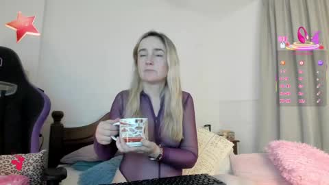 Sweetnina online show from 11, 5, 2026