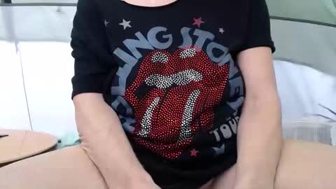 Snapshot of sweetnissapril chatting on 14, 1, 2025 April online show from 14, 1, 2025