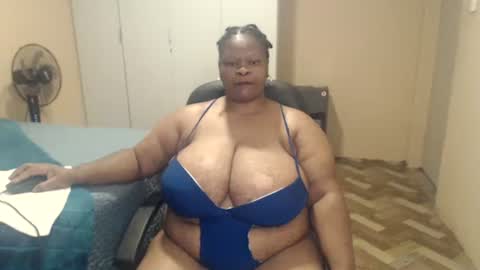 sweetnoziexxx online show from 22, 4, 2026
