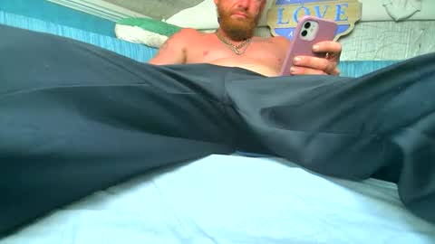 WeAim2PZzz online show from 25, 2, 2025