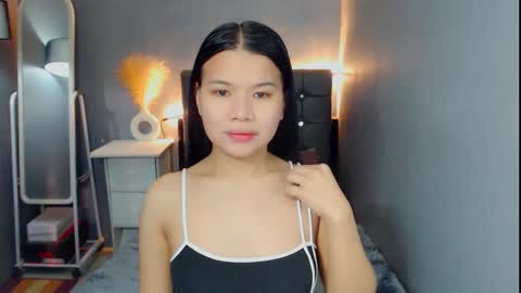 Snapshot of sweetnwildts chatting on 22, 3, 2026 Ghena online show from 22, 3, 2026