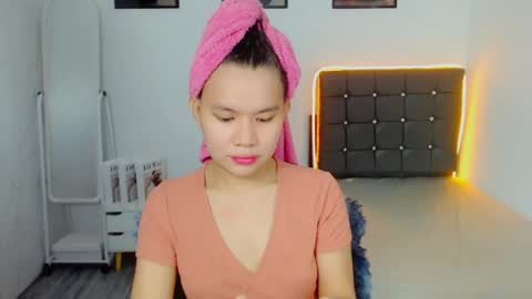 Snapshot of sweetnwildts chatting on 28, 5, 2026 Ghena online show from 28, 5, 2026