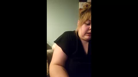 Snapshot of sweetpea6869 chatting on 13, 4, 2026 babygirl online show from 13, 4, 2026