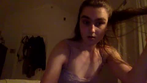 Snapshot of sweetpeach232323 chatting on 31, 12, 2024 sweetpeach232323 online show from 31, 12, 2024