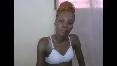ESTHER online show from 5, 2, 2026