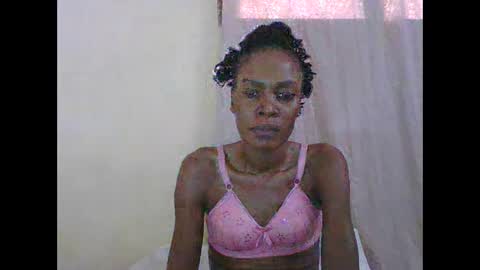 ESTHER online show from 12, 3, 2026