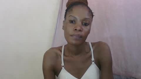 ESTHER online show from 20, 6, 2026