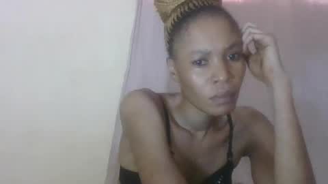 ESTHER online show from 23, 7, 2026