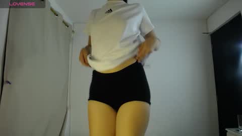 Caro  Lily online show from 30, 9, 2025