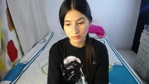 Caro  Lily online show from 17, 10, 2025