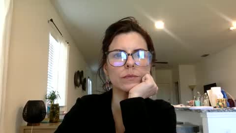 Snapshot of sweetriddance chatting on 5, 2, 2026 sweetriddance online show from 5, 2, 2026