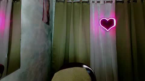 Snapshot of sweetsassyvv chatting on 1, 10, 2025 sweetsassyvv online show from 1, 10, 2025