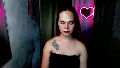 Snapshot of sweetsassyvv chatting on 17, 10, 2025 sweetsassyvv online show from 17, 10, 2025