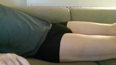 sweetsinner83 online show from 18, 4, 2026