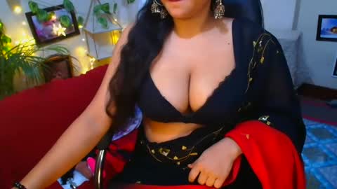 Snapshot of sweetsour18 chatting on 13, 9, 2025 SweetSour online show from 13, 9, 2025