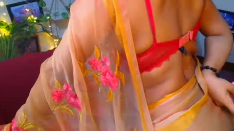 Snapshot of sweetsour18 chatting on 3, 10, 2025 SweetSour online show from 3, 10, 2025