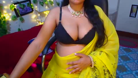 Snapshot of sweetsour18 chatting on 21, 12, 2025 SweetSour online show from 21, 12, 2025