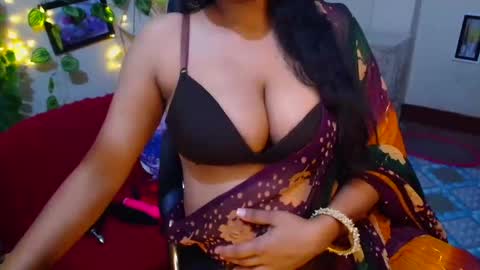 Snapshot of sweetsour18 chatting on 22, 12, 2025 SweetSour online show from 22, 12, 2025