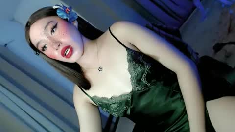 Snapshot of sweetsugarplum1 chatting on 25, 5, 2026 FATIMA online show from 25, 5, 2026
