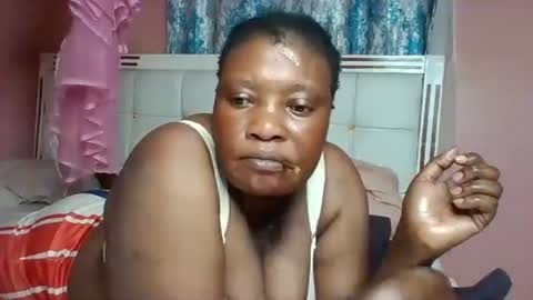 Snapshot of sweett_melly chatting on 23, 2, 2025 sweett_melly online show from 23, 2, 2025