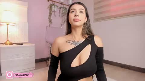   M I A   online show from 16, 7, 2026