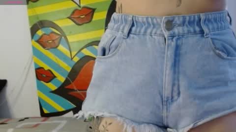 IG  valeen mo Vale   My schedule  Monday to Friday900 am - 300 pm  online show from 12, 12, 2024