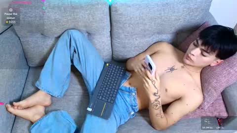 Snapshot of sweettfoxx chatting on 17, 1, 2026 Neffer online show from 17, 1, 2026