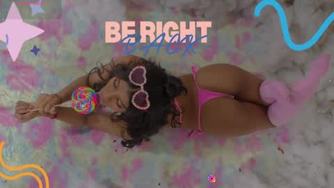 sweetviolet___ online show from 26, 4, 2026