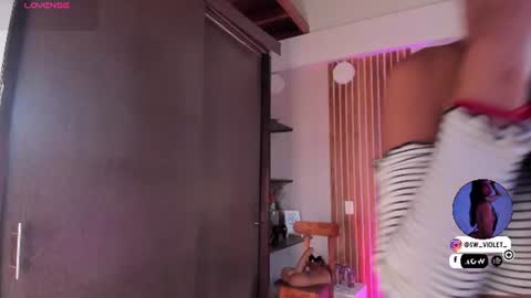 sweetviolet___ online show from 17, 7, 2026