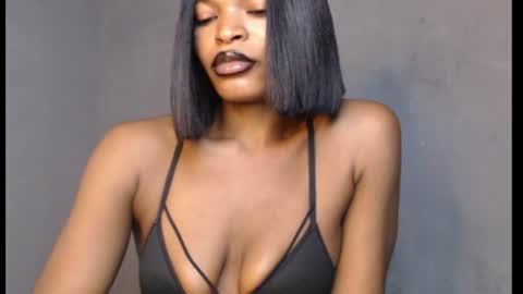 sweetxxboobsx online show from 4, 7, 2026