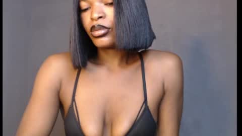 sweetxxboobsx online show from 19, 7, 2026