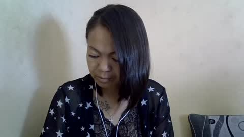 Sarah online show from 6, 10, 2025