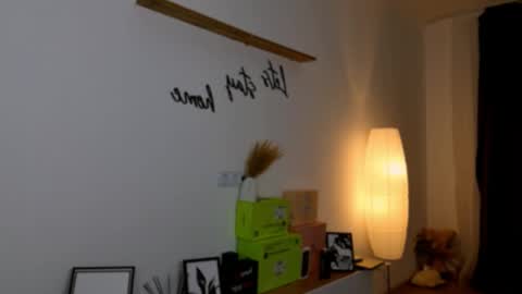 Snapshot of sweety_cheeky chatting on 19, 11, 2025 Ineta online show from 19, 11, 2025