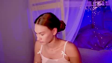 Snapshot of sweety_emilya chatting on 15, 7, 2026 Emily online show from 15, 7, 2026