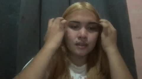 sweety_heart18 online show from 12, 7, 2026