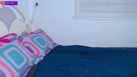 Snapshot of sweetyiris chatting on 8, 12, 2024 iris online show from 8, 12, 2024