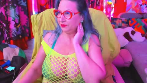 Snapshot of sweetylisahard chatting on 8, 3, 2025 Lisa online show from 8, 3, 2025