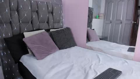 Snapshot of swet_lovee_ chatting on 4, 6, 2026 Your dream online show from 4, 6, 2026