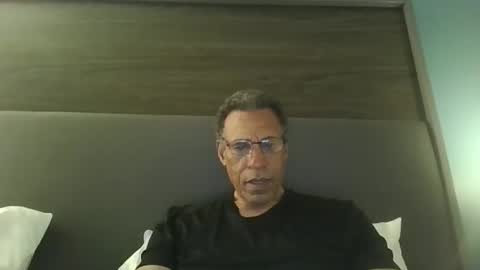 swimmerbod2495 online show from 16, 5, 2026