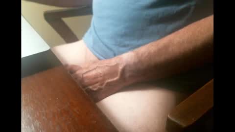 Snapshot of swizzle__stick chatting on 30, 9, 2025 will jeffers online show from 30, 9, 2025