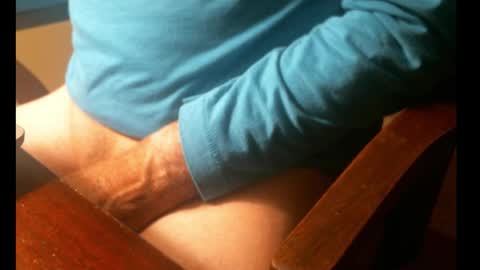 Snapshot of swizzle__stick chatting on 17, 11, 2025 will jeffers online show from 17, 11, 2025