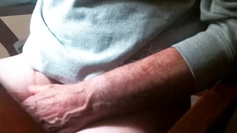 Snapshot of swizzle__stick chatting on 27, 2, 2026 will jeffers online show from 27, 2, 2026