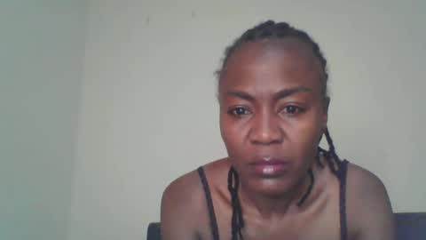 Snapshot of swtebony1 chatting on 18, 2, 2026 ALICIA online show from 18, 2, 2026