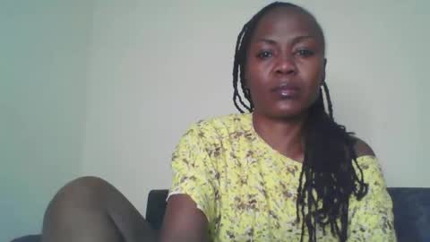 Snapshot of swtebony1 chatting on 7, 5, 2026 ALICIA online show from 7, 5, 2026